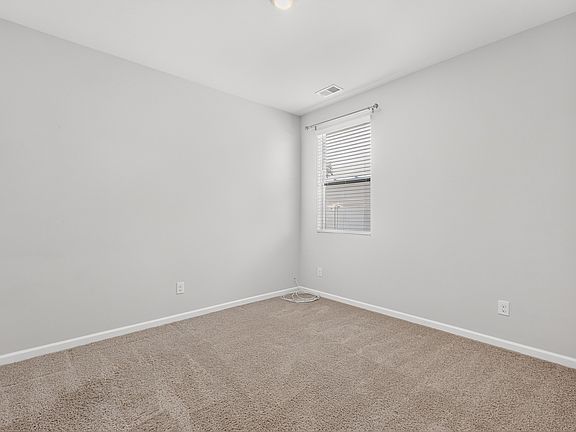 5th image of 249 William Dylan Dr