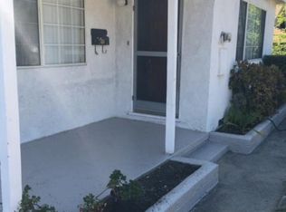 10961 Leolang Ave, Sunland, CA 91040