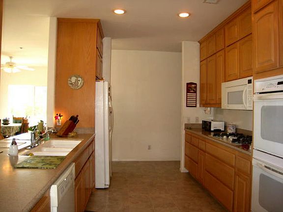4th image of 15536 Vista Vicente Dr
