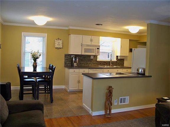2nd image of 10720 Faraday Dr