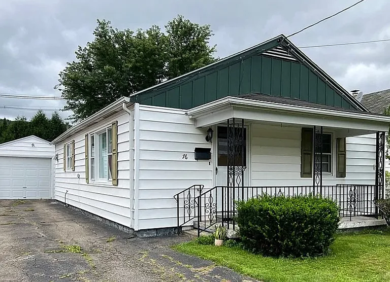 76 Harding Ave — Photo 13