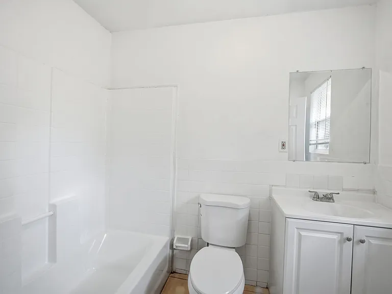 10019 N Jasmine Ave — Photo 16