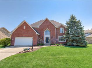 14321 Whitworth Dr, Carmel, IN 46033