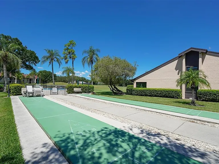 6281 Timberlake Dr #H6 — Photo 41