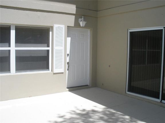 2nd image of 2905 SW Lakemont Pl