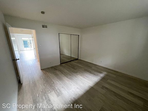 4th image of 1665 6th Ave APT 5