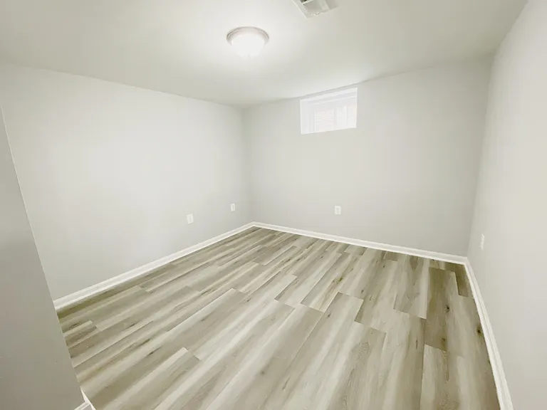 1536 Douglas St NE — Photo 13