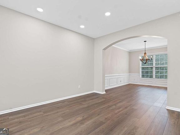 3rd image of 6462 Millstone Cove Dr