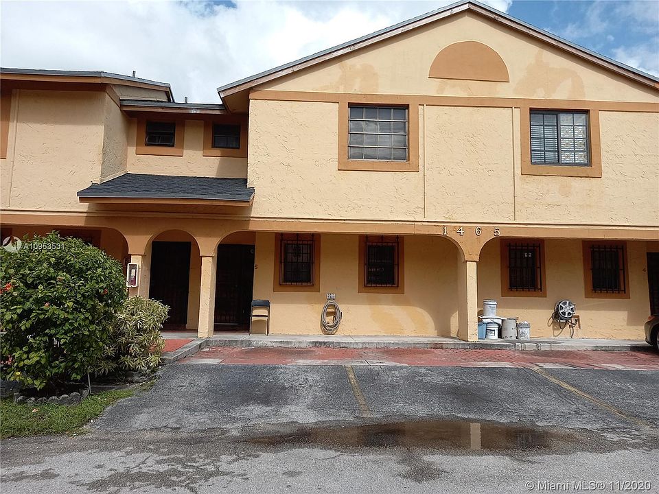 1st image of 1465 SW 122nd Ave #5