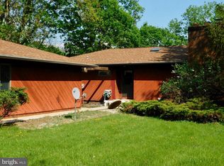 508 River Cliff Dr, Harpers Ferry, WV 25425