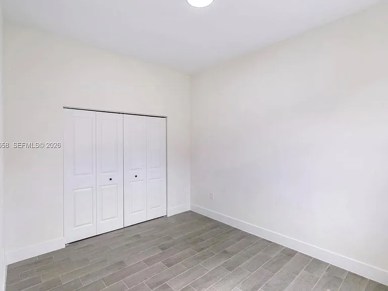 710 Peacock Ave — Photo 18