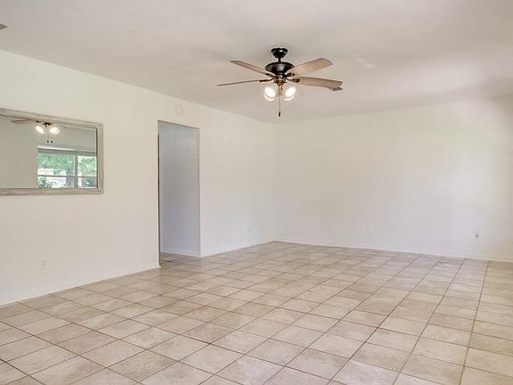 4th image of 4309 W Marcell Cir