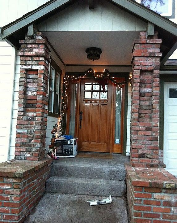 2nd image of 8940 SW 67th Pl