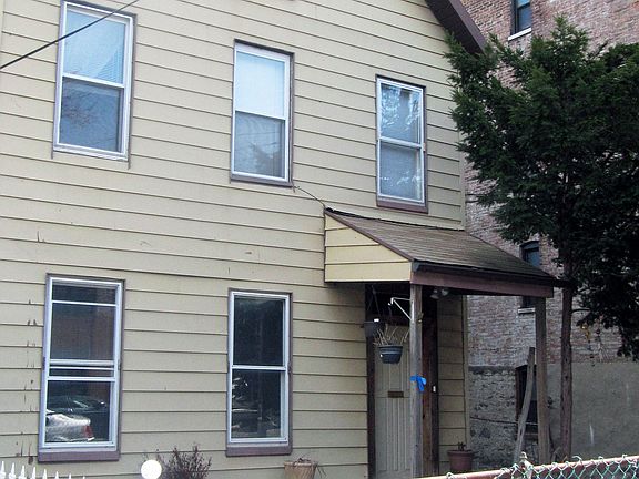 5th image of 21 Cortlandt St