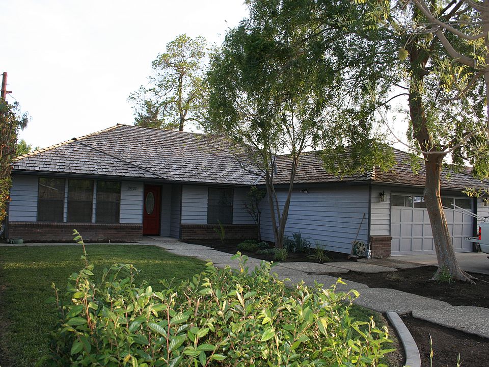 1st image of 2021 E Harvard Ct