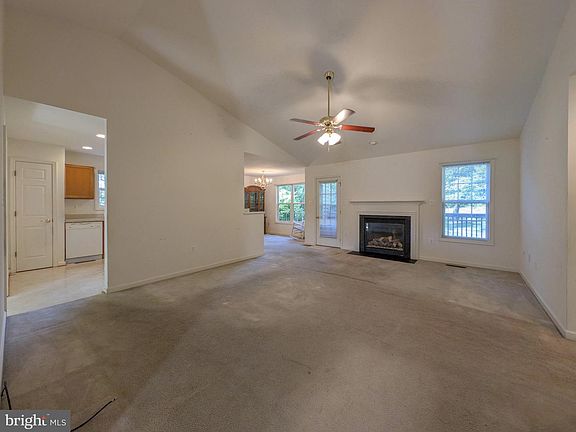 3rd image of 9145 Old Turnpike Rd