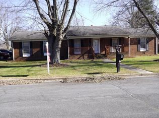 515 E Wentworth Dr, Graham, NC 27253