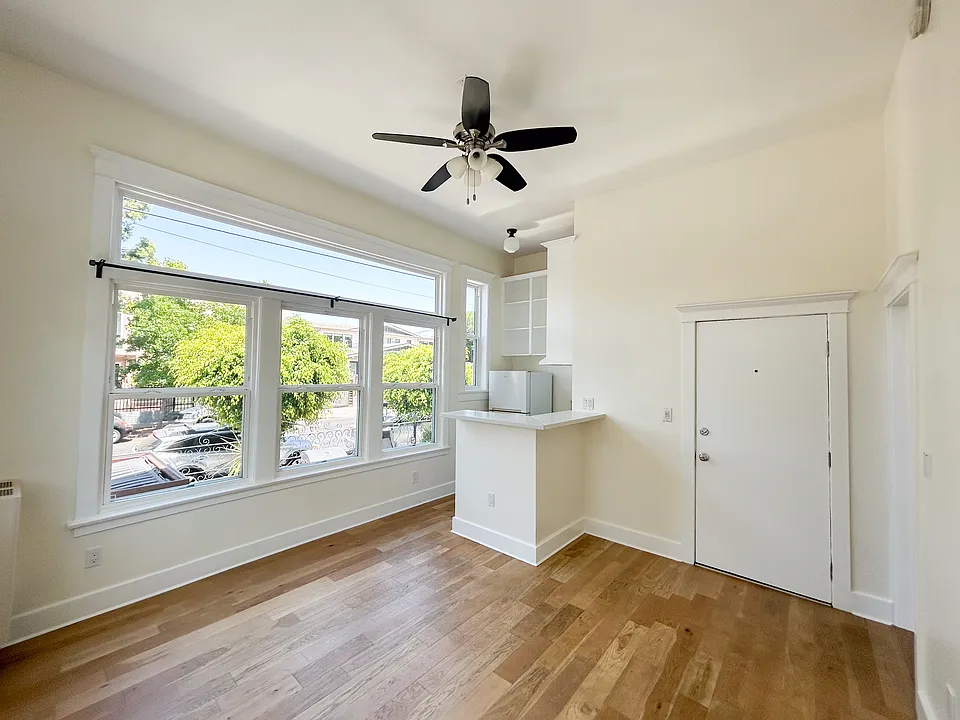 4440 Burns Ave #2