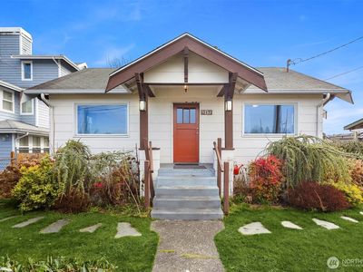 422 N Burnett Avenue N, Renton, WA, 98057