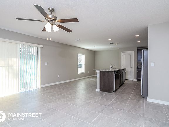 5th image of 217 Gladiola Ct
