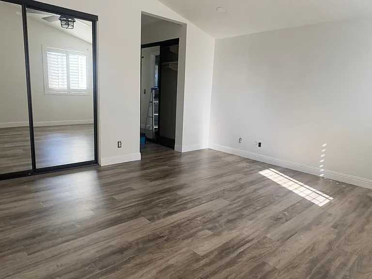 Light-Filled Primary Suite