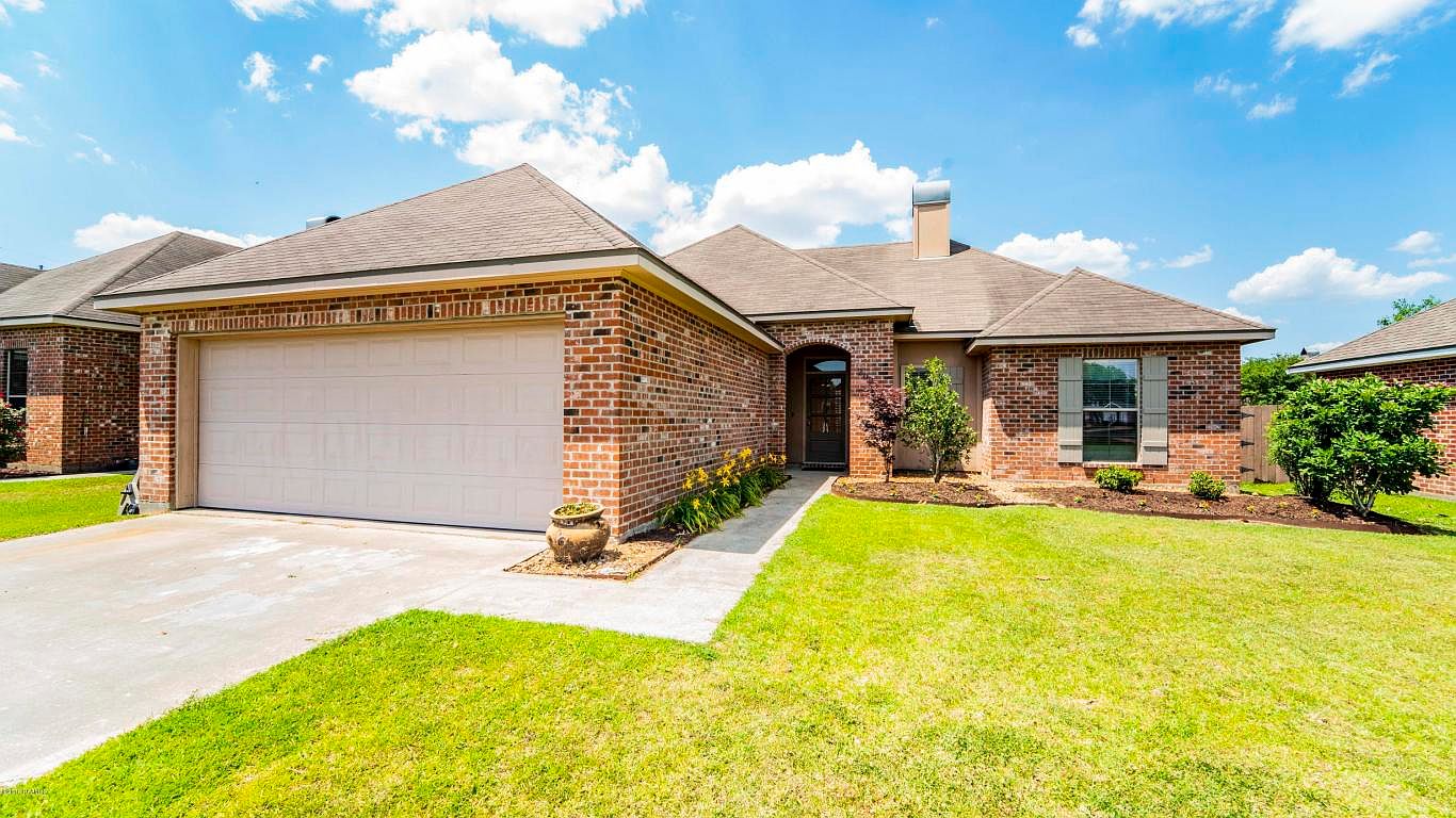 202 Peak Run, Youngsville, LA 70592 | Zillow