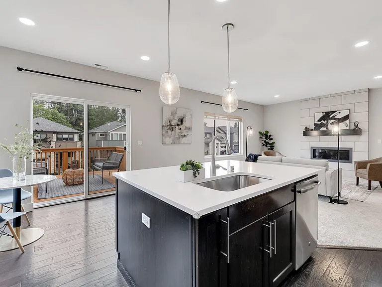 20513 Richmond Rd — Photo 10