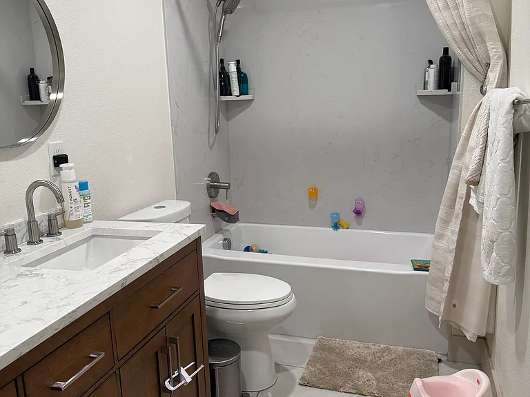2715 Knob Hill Dr — Photo 6