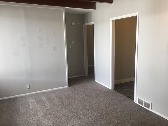 4th image of 4245 S Highland Dr #7