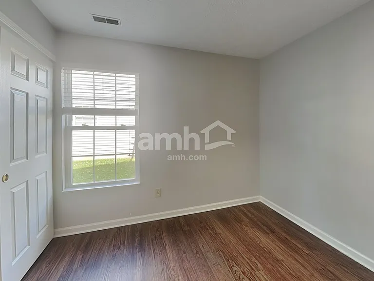 1159 Spring Meadow Ct — Photo 10