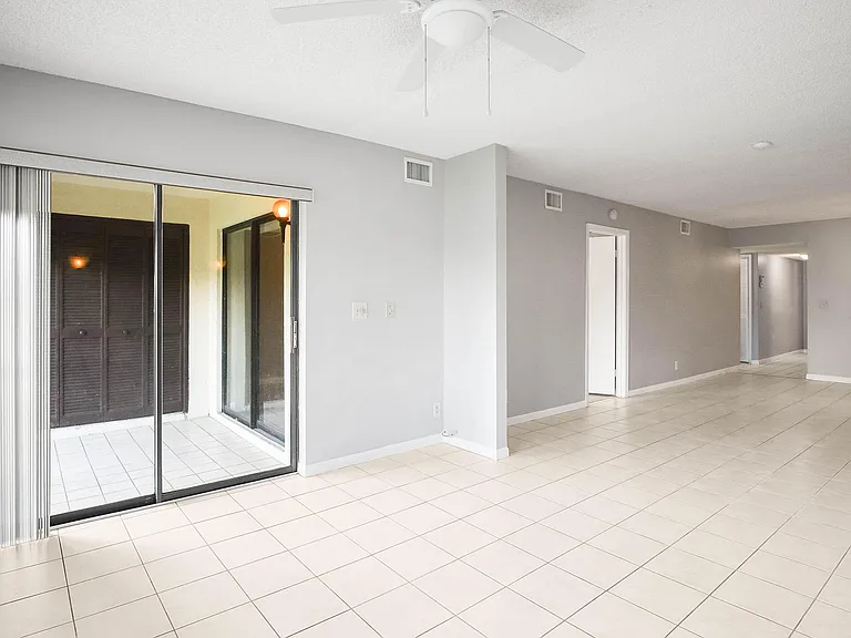 7593 Tahiti Ln #106 — Photo 6