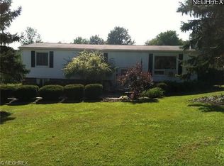 10474 Auburn Rd, Chardon, OH 44024