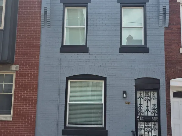 1228 N Myrtlewood St, Philadelphia, PA 19121