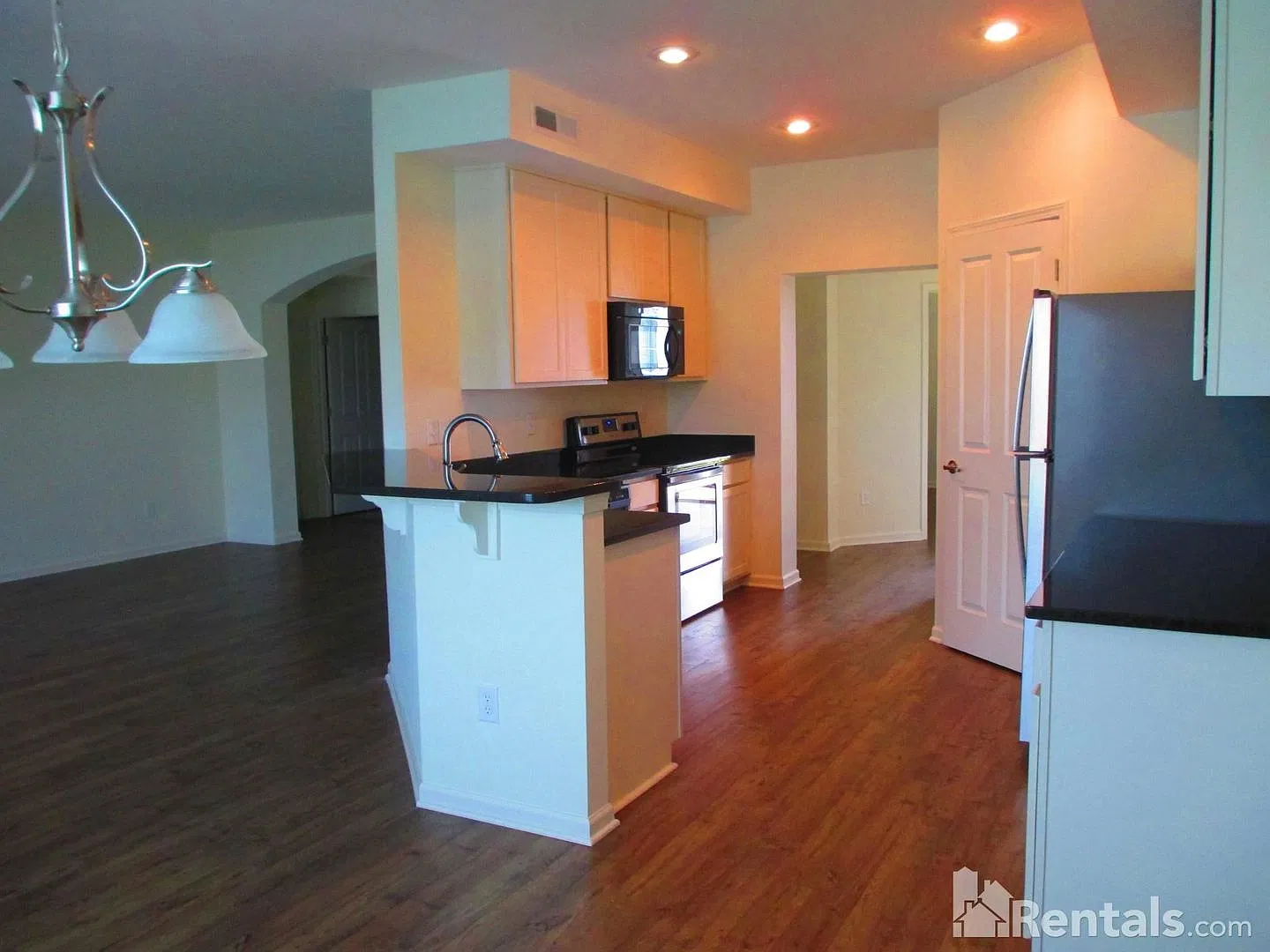 Village at Olentangy Crossing 6181 — Photo 1