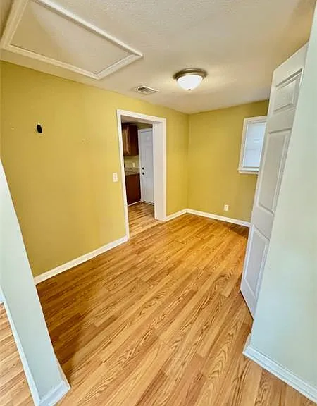 904 Sherman Ave — Photo 7