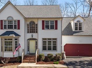 3925 Round Hill Ct, Chesterfield, VA 23832