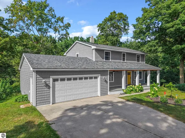 7481 E Lincoln Rd, Cedar, MI 49621