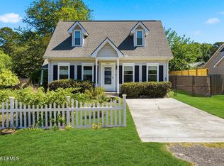 2907 Riverside Dr, Beaufort, SC 29902