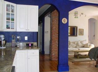 289 Metropolitan Ave #2, Roslindale, MA 02131