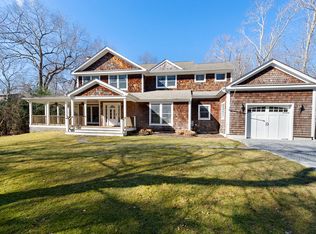 13 N Cape Ln, East Hampton, NY 11937