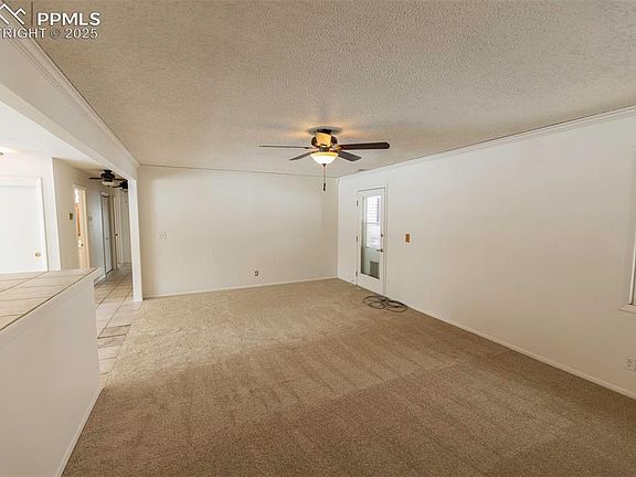 3rd image of 1049 Denver St