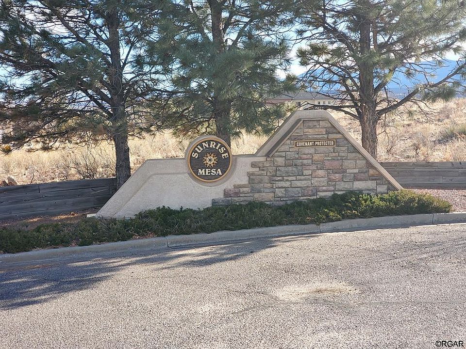 1st image of 19 Sunrise Mesa Cir
