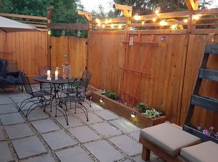 2N180 Mildred Ave, Glen Ellyn, IL 60137