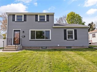 176 Ingomar Dr, Rochester, NY 14612