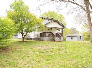 1423 Beulah Church Rd, Carrollton, GA 30117