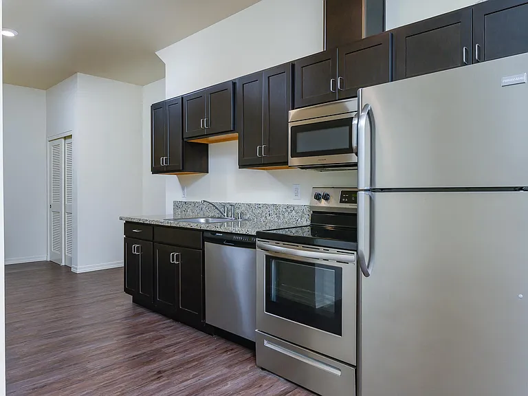 Midtown Apartments | Vancouver, WA | Kitchen