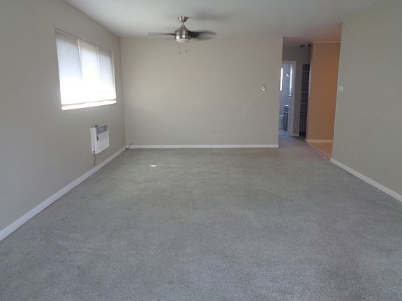 3rd image of 10318 S Komensky Ave