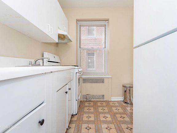 3rd image of 3441 85th St APT 1F