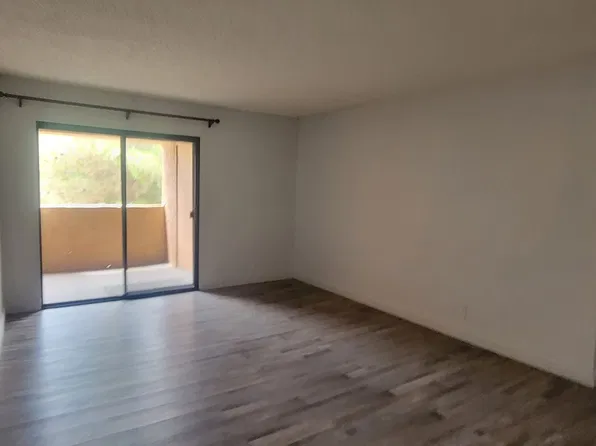 3151 Soaring Gulls Dr, Las Vegas, NV
