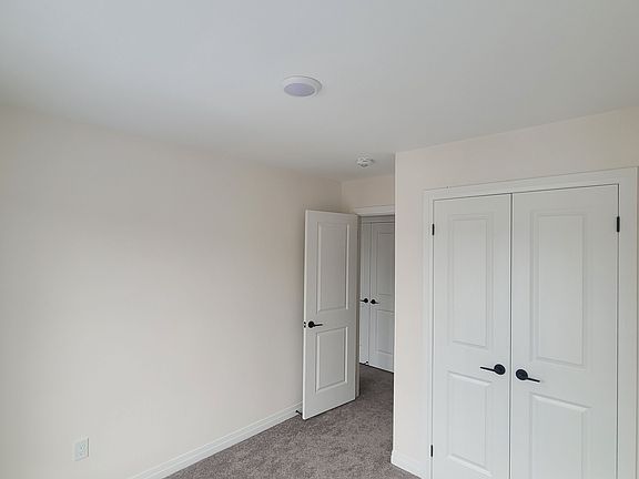 5th image of 51 Bavin St